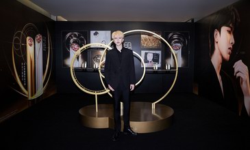 資生堂集團奢美高科技品牌EFFECTIM璣妍之光攜品牌代言人蔡徐坤亮相武商MALL·武廣