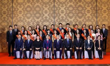 科絲美詩青年團隊榮獲2023年度奉賢區賢城好青年（集體）表彰 